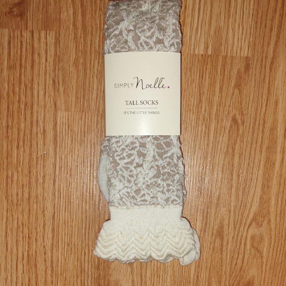 Simply Noelle Lace Pattern Tall Socks - Gray and Cream